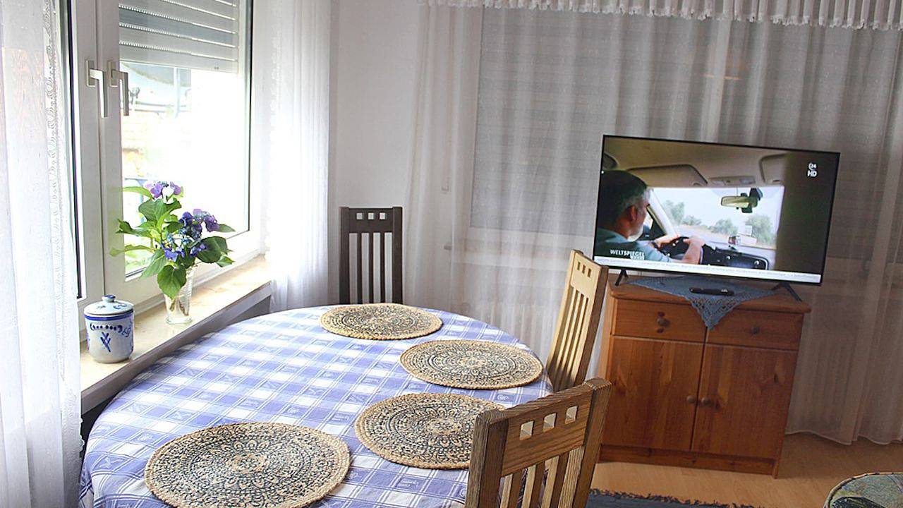 Ganze Ferienwohnung, Ferienwohnung für 4 Personen (89 m²) in Blomberg (Nordrhein-Westfalen) in Blomberg, Kreis Lippe