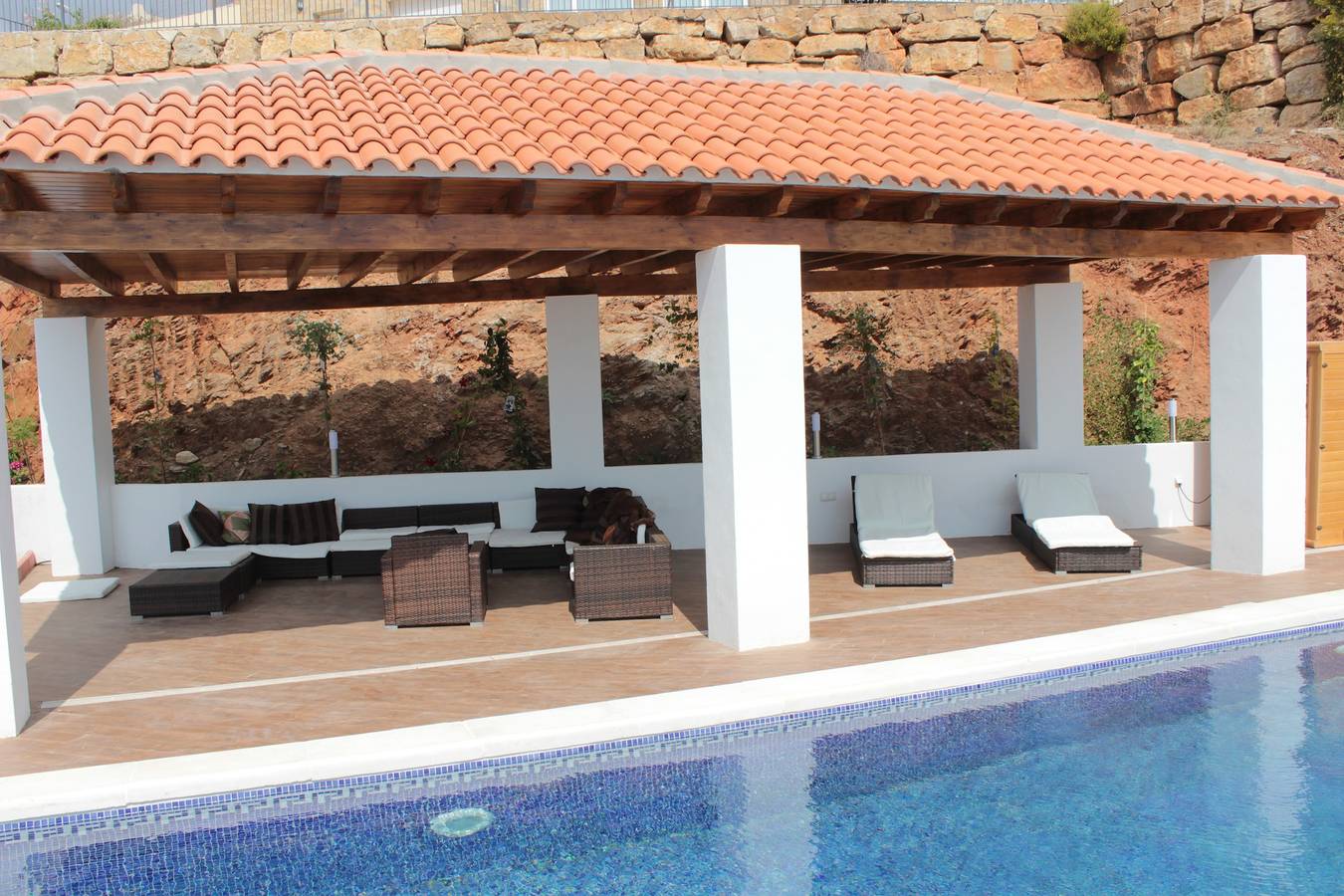 Villa 'Alegria' avec vue sur mer, piscine privée et climatisation in Torre de Benagalbón, Rincón de la Victoria