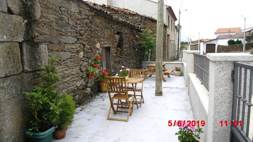 Casa rural para 10 personas, con jardín y vistas en Miranda do Douro - 3