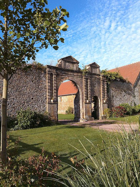Manoir pour 12 personnes, avec jardin ainsi que vue sur le lac et terrasse en France - 2