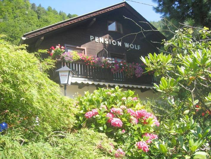 BnB für 3 Personen, mit Garten und Seeblick sowie Ausblick am Ossiacher See