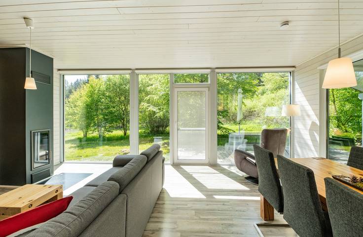 Ferienhaus für 5 Personen, mit Balkon und Terrasse sowie Garten und Pool in Thüringen - 2