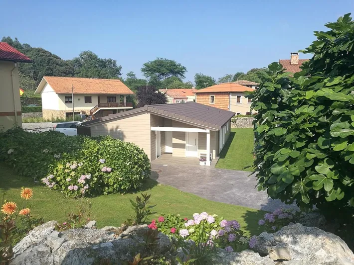 Ferienwohnung für 4 Personen, mit Terrasse und Garten - 1