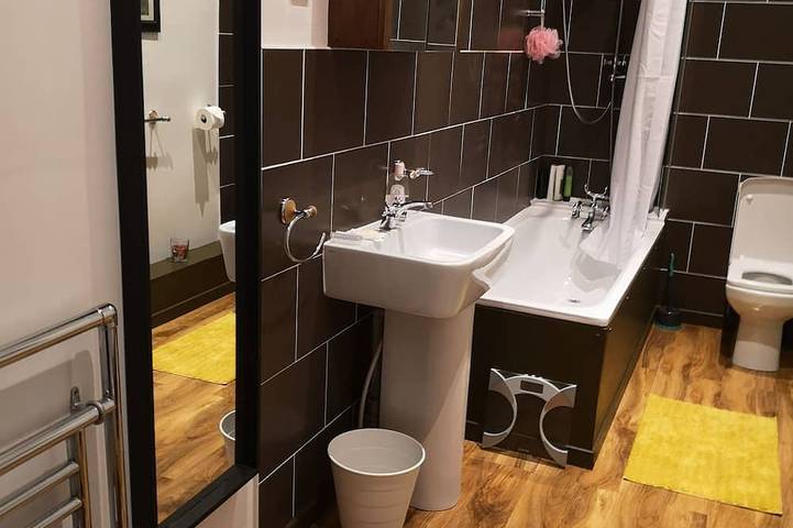 Ganze Wohnung, Beautiful Large 1 kingsized bed fully furnished apartment. in Glasgow, Greater Glasgow und Clyde Valley