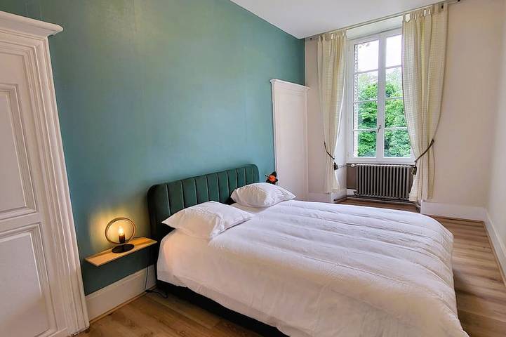 Location de vacances pour 18 personnes, avec jardin et terrasse à Cluis - 2