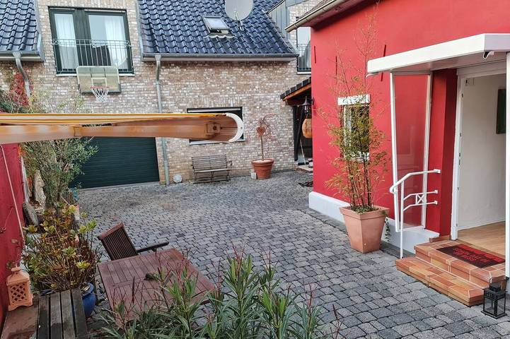 Ferienhaus für 6 Personen, mit Terrasse in Köln