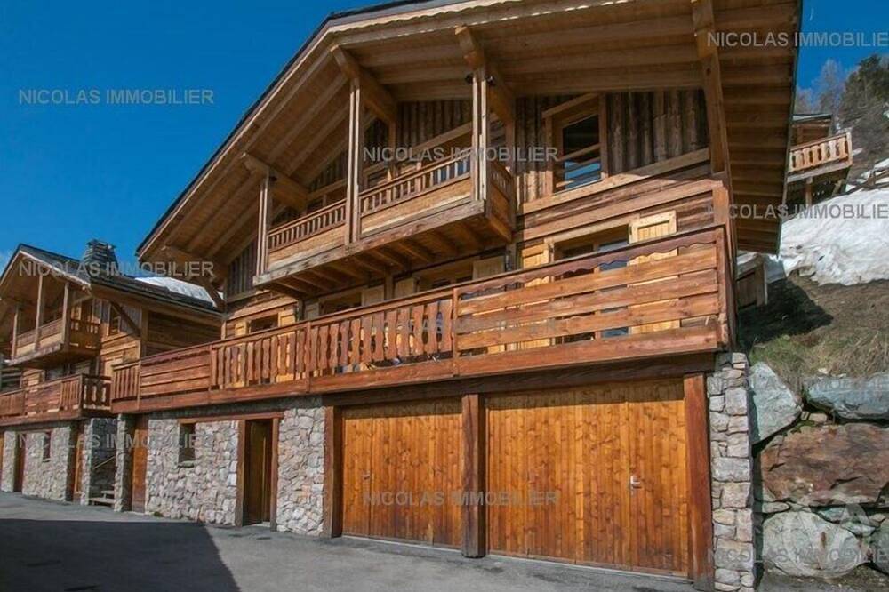 Luxurious Independent Mountain Chalet 12 pers in Isola 2000, Isola