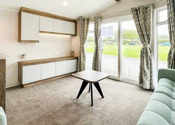 Glamping for 6 People in Clarach Bay, Ceredigion, Photo 4