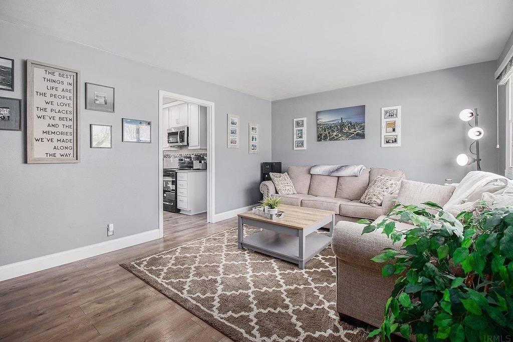 Vacation House for 10 Guests in South Bend, Indiana