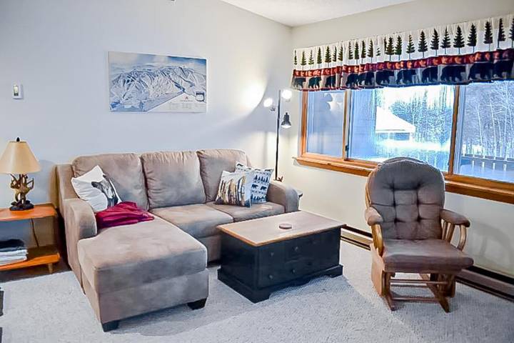 Appartement de vacances pour 6 personnes, avec balcon et jacuzzi ainsi que sauna et piscine