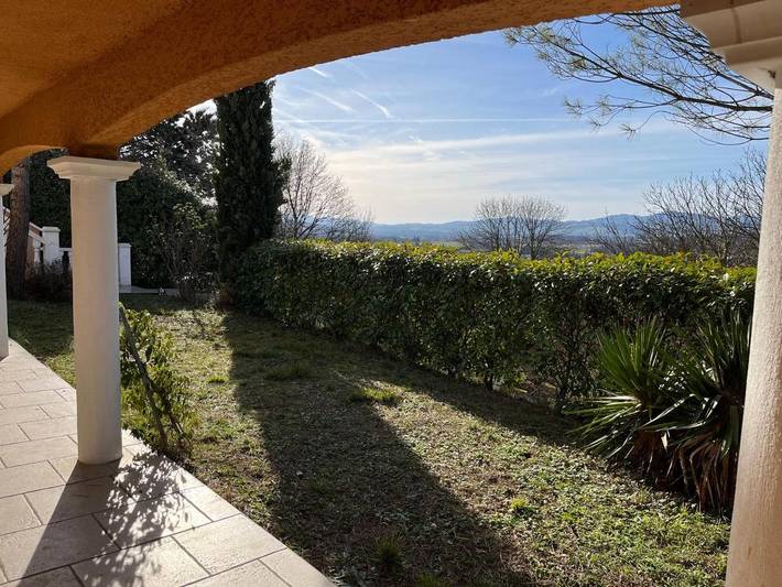 Gîte pour 4 personnes, avec jacuzzi et jardin à Charnay - 4