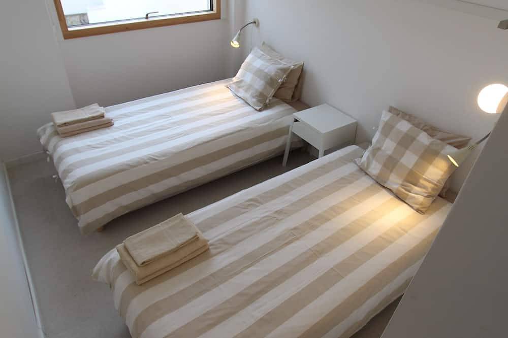 Apartamento inteiro, Opo-Apt Art Deco apartment in city center. Ac, wi-fi, cozy and confortable in Massarelos, Porto