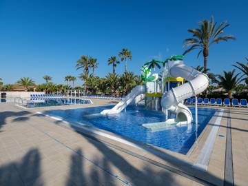 Casa Vacanza per 5 Persone in El Vendrell, Penedes DO, Foto 1
