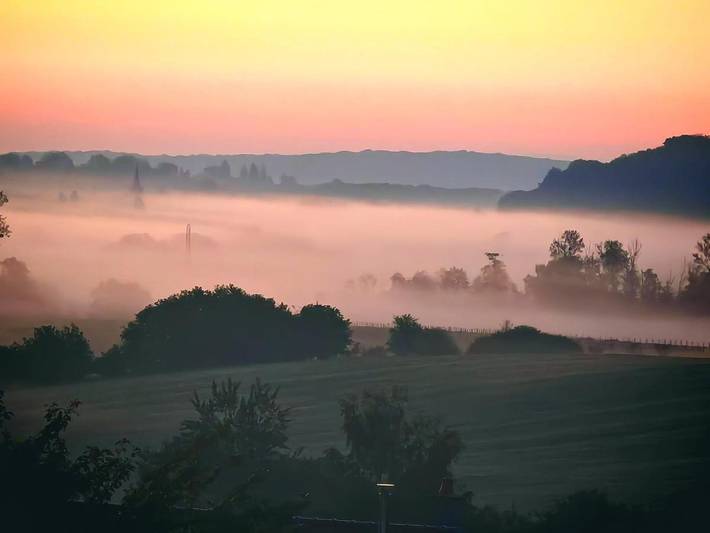 Location de vacances pour 14 personnes, avec vue et jardin, animaux acceptés dans Châlonvillars