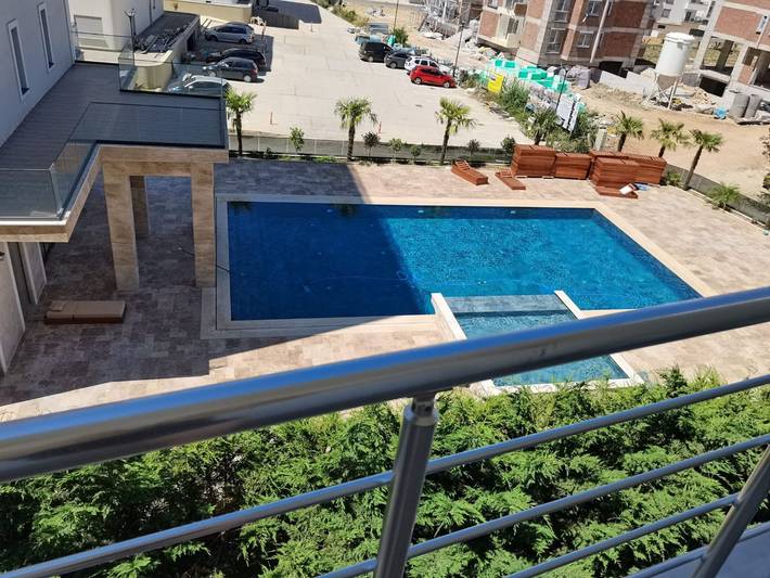 Ferienwohnung für 6 Personen, mit Balkon und Pool - 1