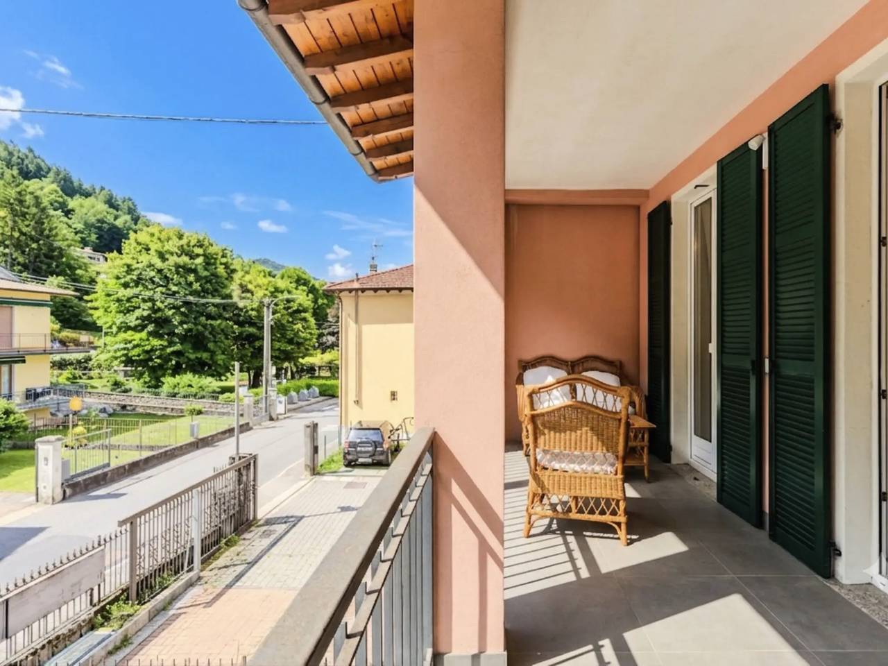 Haus 6 Personen in Carlazzo, Gemeinde Carlazzo