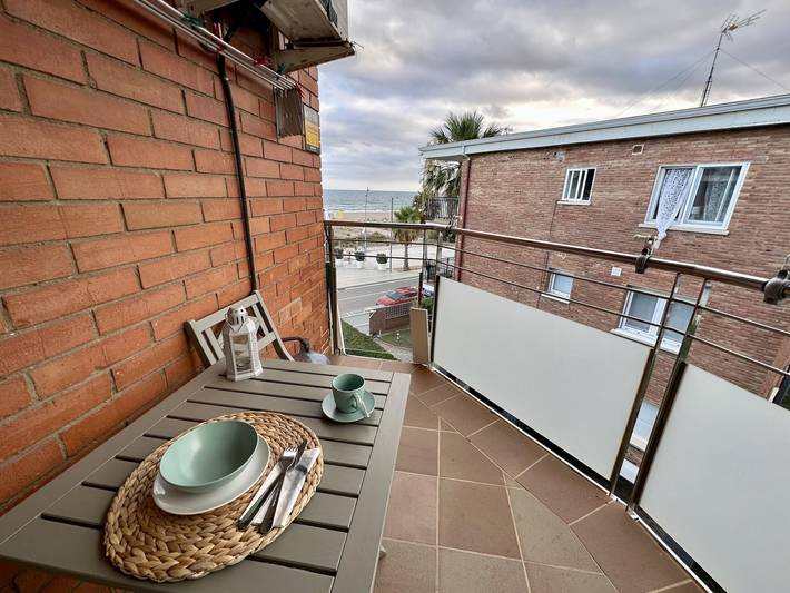 Ferienwohnung für 2 Personen, mit Meerblick und Balkon in Castelldefels - 3