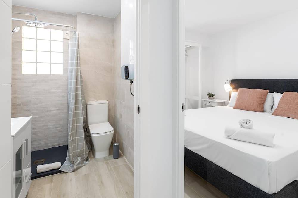 Appartamento intero, Maritim beach apartment+aacc+pking+pool in Castelldefels, Baix Llobregat