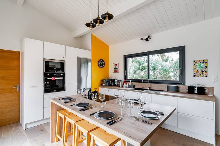 Ferienhaus für 10 Personen, mit Pool und Garten sowie Terrasse in Grayan-et-l'Hôpital - 3