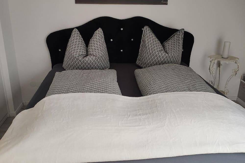 Ganze Wohnung, Romantik Ferienwohnung Bollenhut Superior in Suedlicher Schwarzwald, Lenzkirch