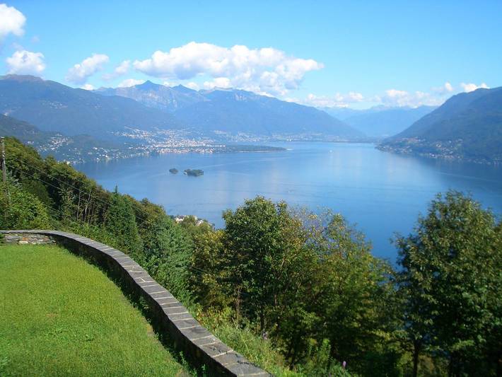 Ferienhaus für 6 Personen, mit Terrasse und Garten sowie Pool und Seeblick in Brissago - 4