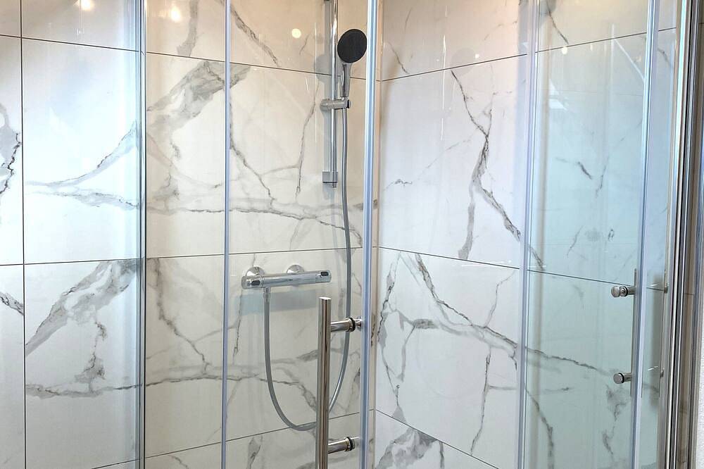 Ganze Wohnung, Modernes Wohlfühl-Apartment im Illertal in Dettingen an der Iller, Landkreis Biberach