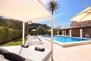 Villa in Pollença, Serra de Tramuntana für 12 