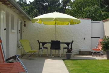 Gîte pour 4 personnes, avec jardin et terrasse dans Plage De Ragnette