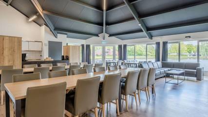 Bungalow voor 40 Personen in Drenthe, Afbeelding 2