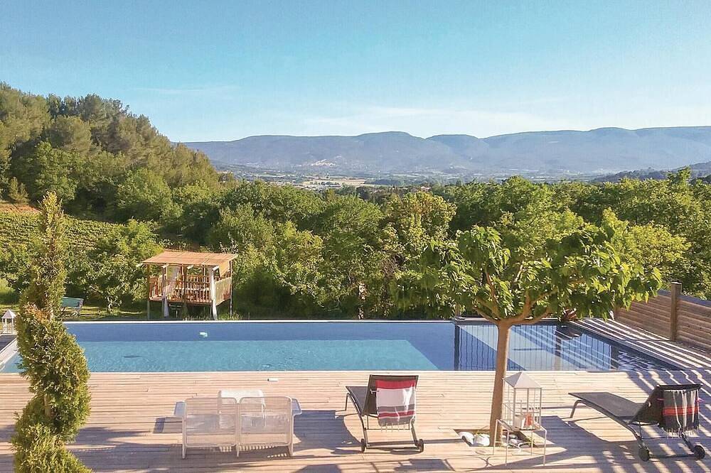 Impresionante casa de 2 dormitorios en. in APT, Parque natural regional del Luberon