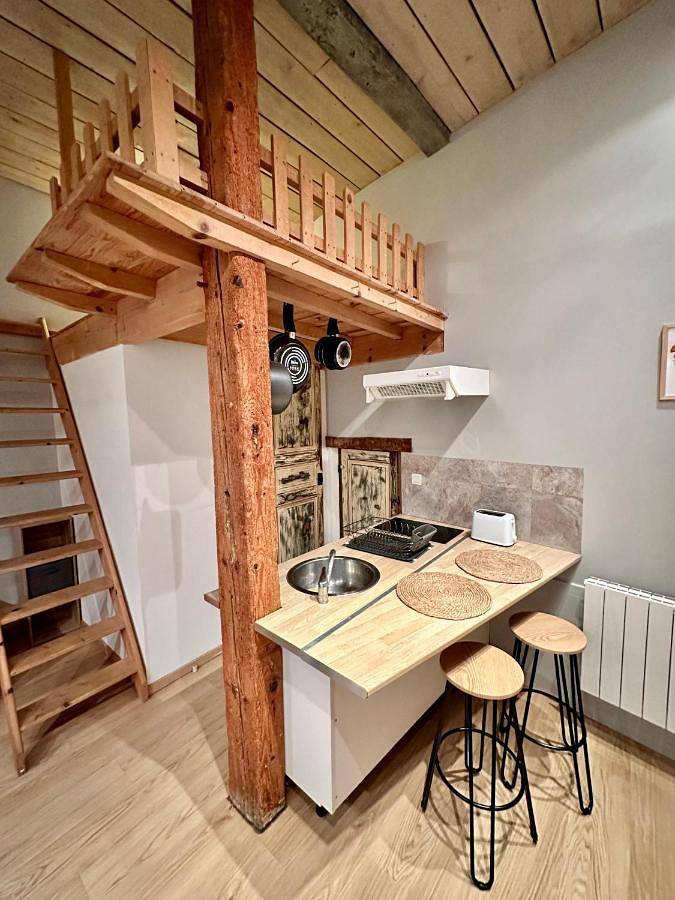 Appartement entier, Agréable studio plein centre in Saint-Gaudens, Haute-Garonne