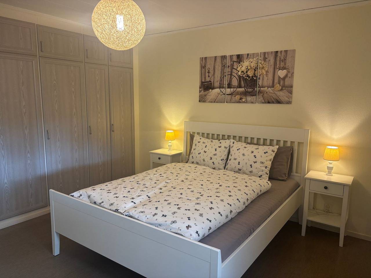 Syllis Hus – Ferienhaus mit eingezäuntem Garten bei Vimmerby in Bellö, Jönköpings län
