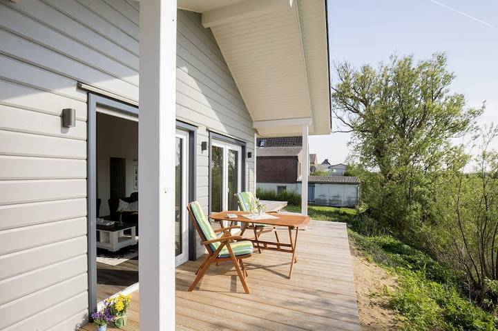 Ferienhaus für 4 Personen, mit Terrasse in Pellworm