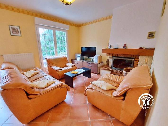 Location de vacances pour 7 personnes, avec terrasse et jardin à Saint-Pierre-sur-Orthe - 3