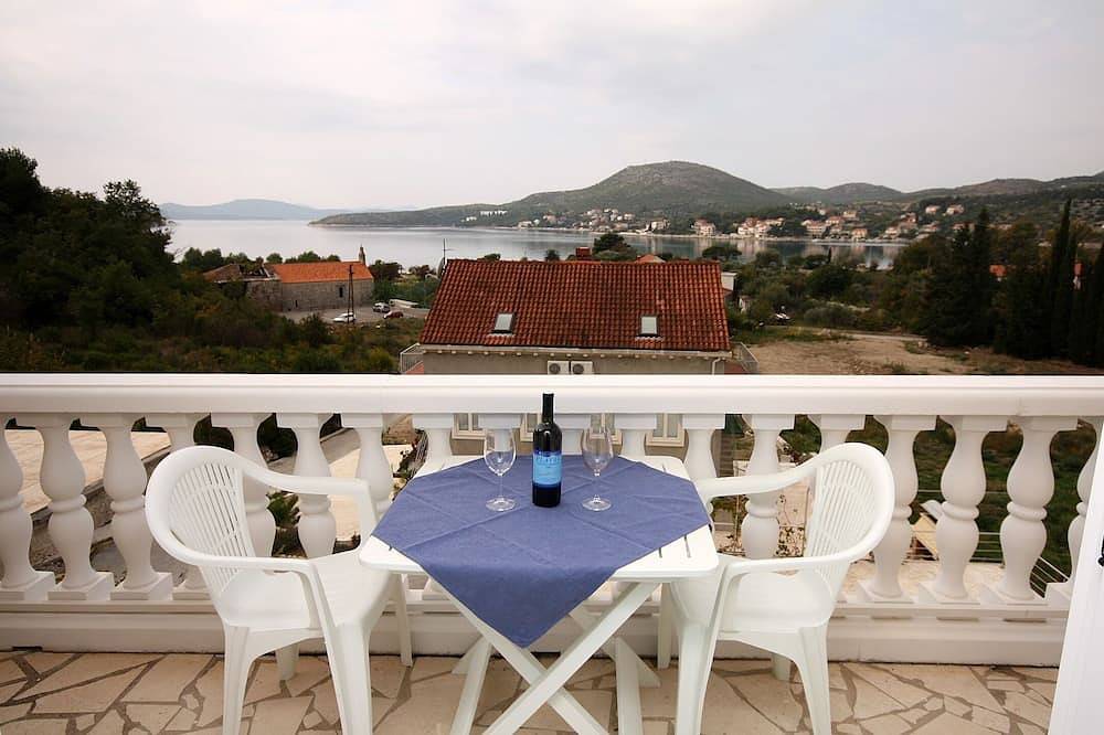 Apartamento entero, Apartamento de una habitación con balcón y vista al mar Slano, Dubrovnik (A-3183-d) in Slano, Condado de Dubrovnik-Neretva