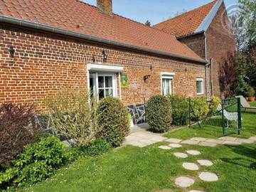 Gîte pour 4 Personnes dans Lecelles, Département Nord, Photo 1
