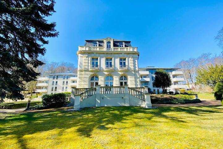 Villa für 4 Personen, mit Garten und Balkon sowie Sauna in Drei Kaiserbäder