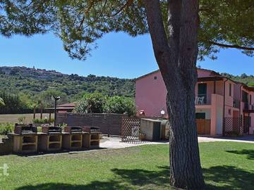 Ferienpark für 7 Personen, mit Balkon/Terrasse und Pool sowie Terrasse in der Toskana