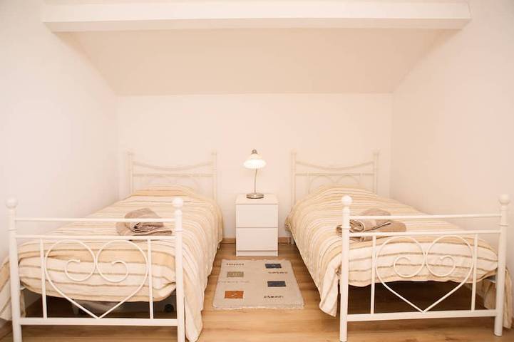 Gîte pour 4 personnes, avec jardin et jacuzzi dans le Tarn - 3