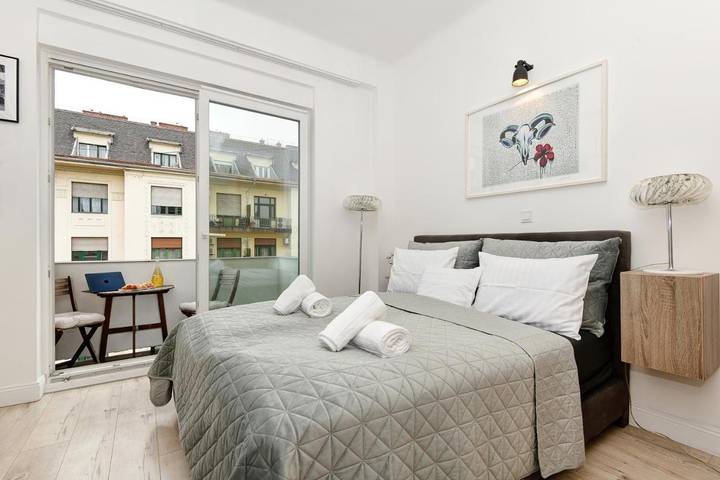 Ferienwohnung für 5 Personen, mit Terrasse und Ausblick - 1