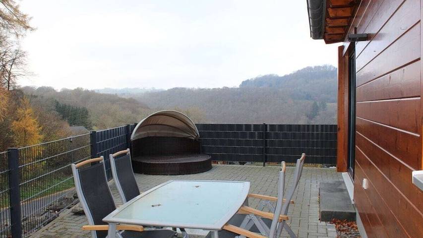 Ferienhaus für 4 Personen, mit Terrasse und Sauna in Mendig - 3