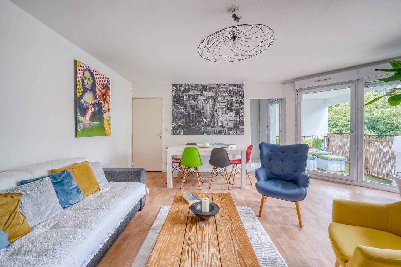 Apartamento entero, Bright apartment with private parking in Bordeaux in Burdeos, Región de Burdeos