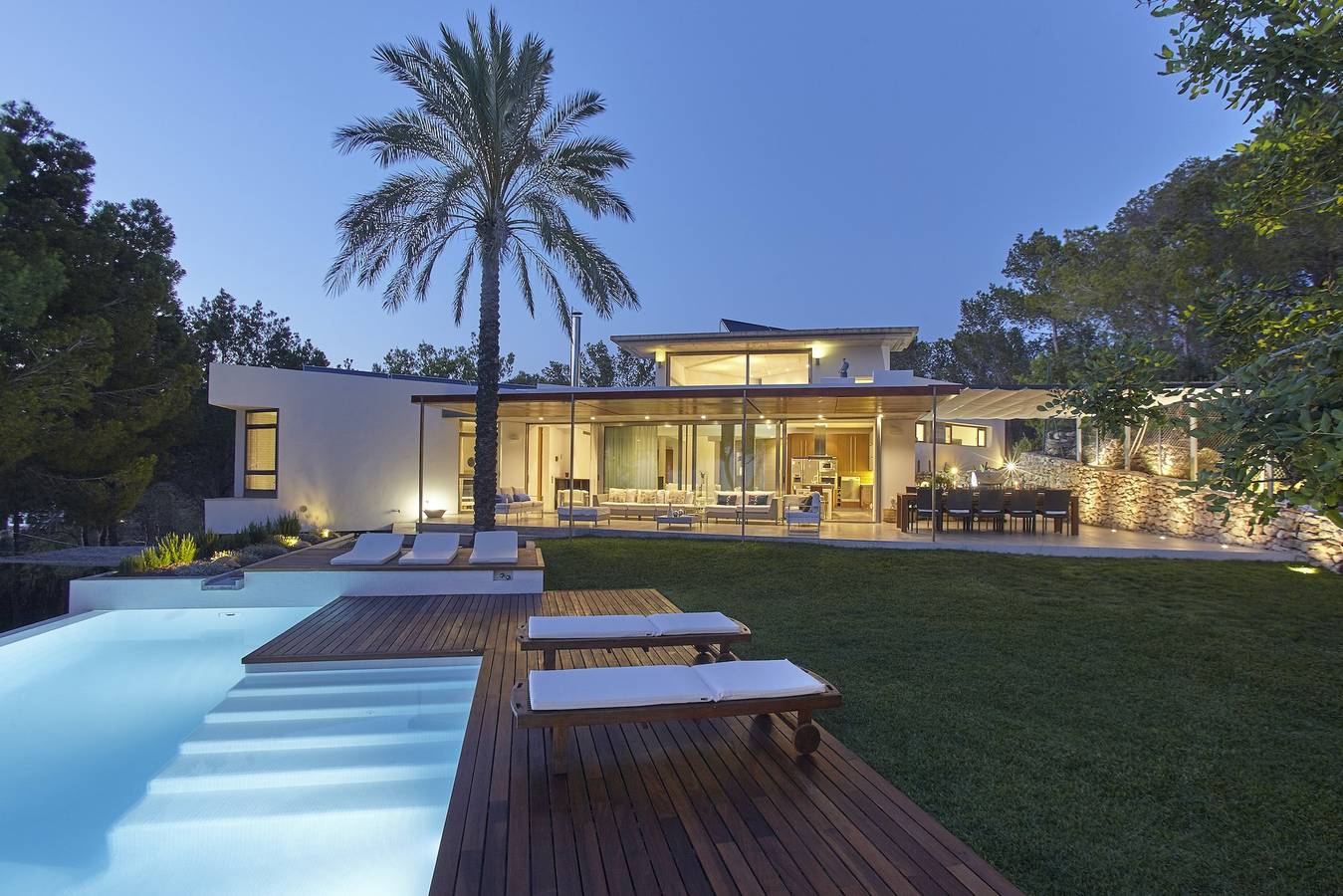 Luxury Ibiza Villa | 5 Bedrooms | Villa Solana | Only 5 minutes from the Famous Beach of Cala Salada | San Jose in Cala Saladeta, Sant Antoni de Portmany