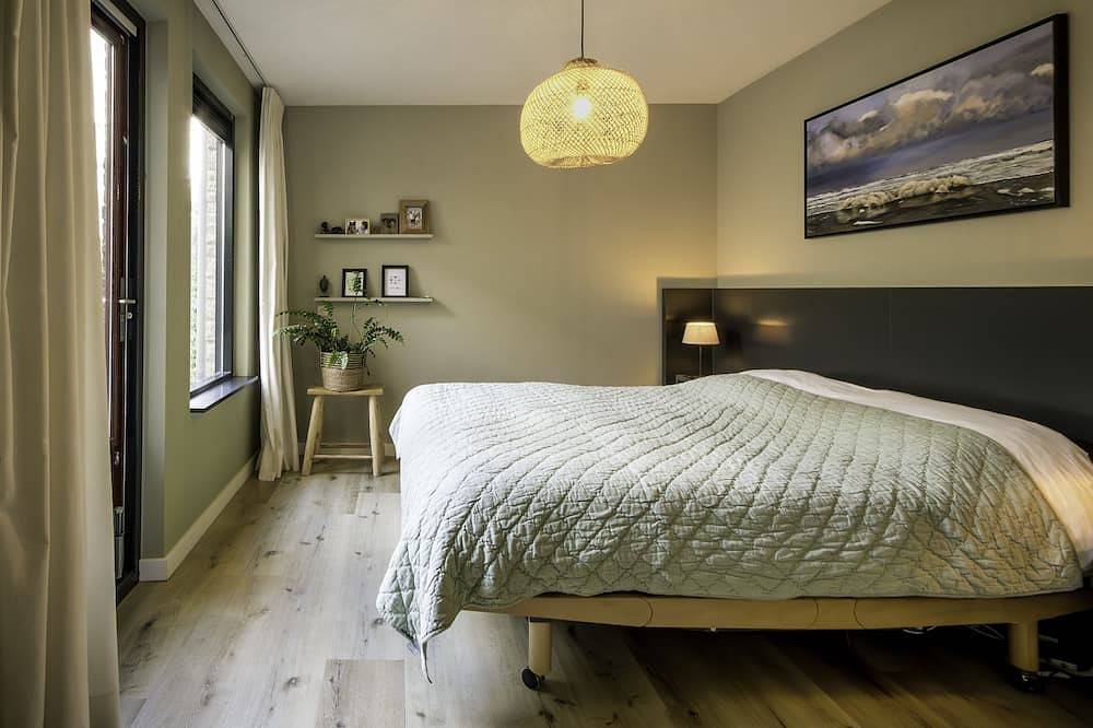 Komfortabel Eingerichtetes Ferienhaus mit Herrlichem Sonnige Terrasse in Heiloo, Noord-Holland - Kust van de Noordzee