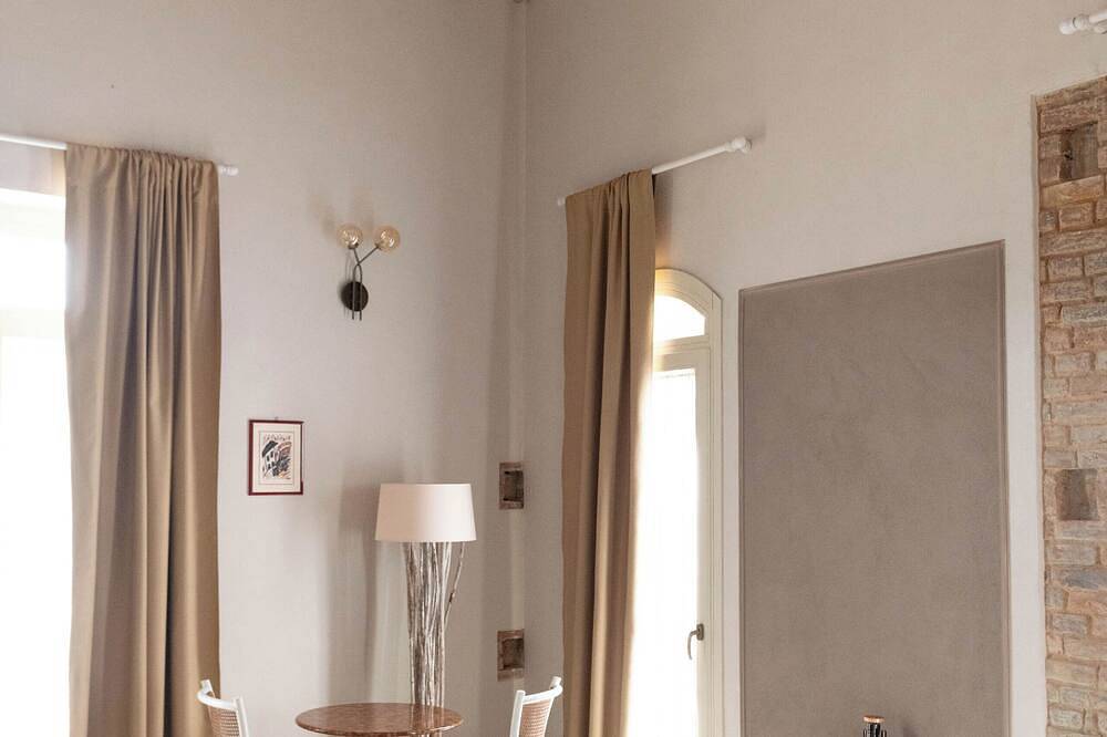 Designer B&B, near the sea and Matera, with outdoor pool, garden and spa in Bernalda, Piana del Metaponto