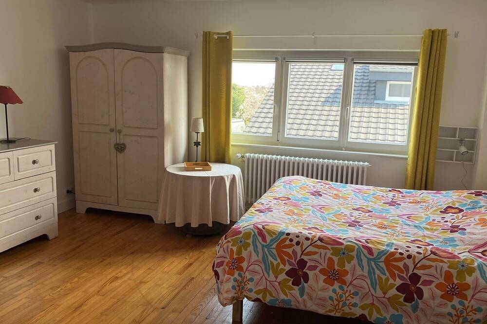 Maison familiale dans quartier résidentiel paisible au pied des Vosges in Région de Thann
