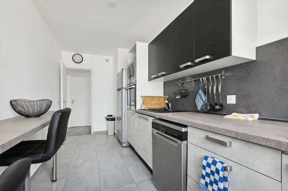 Apartamento entero, Chic and Spacious Apart With Parking in Colombes, Altos del Sena