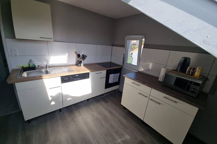 Ganze Wohnung, Monteurzimmer Gelnhausen, Ferienwohnung, auch für große Gruppen, Nähe Frankfurt in Gelnhausen, Main-Kinzig-Kreis