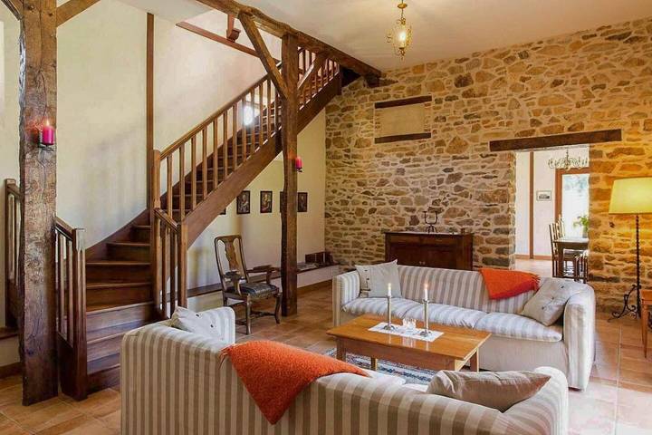 Maison de vacances pour 6 personnes, avec terrasse et piscine, animaux acceptés - 1
