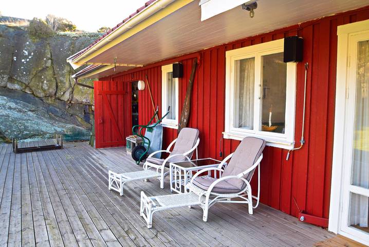 Ferienhaus für 8 Personen, mit Garten und Terrasse in Hälleviksstrand